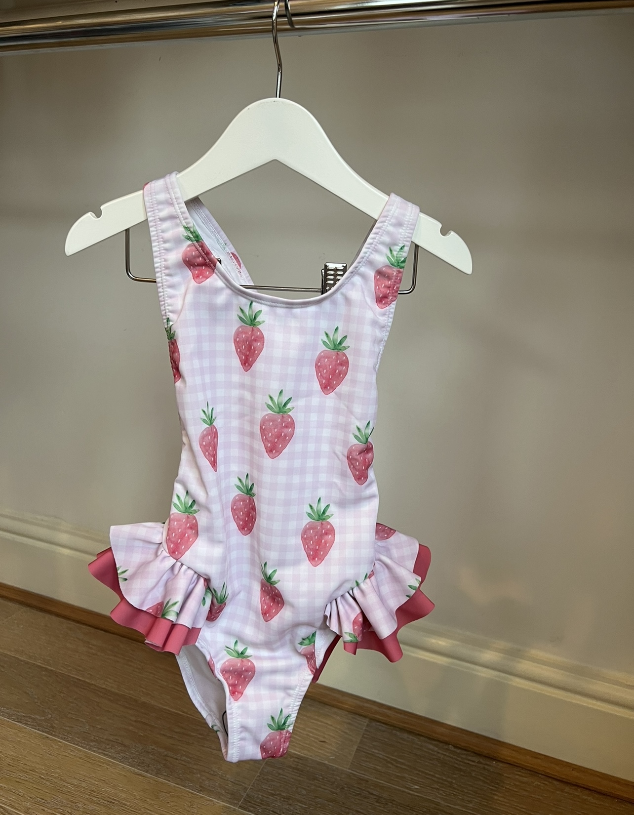 Meia Pata Holbox Strawberries Pink Swimsuit